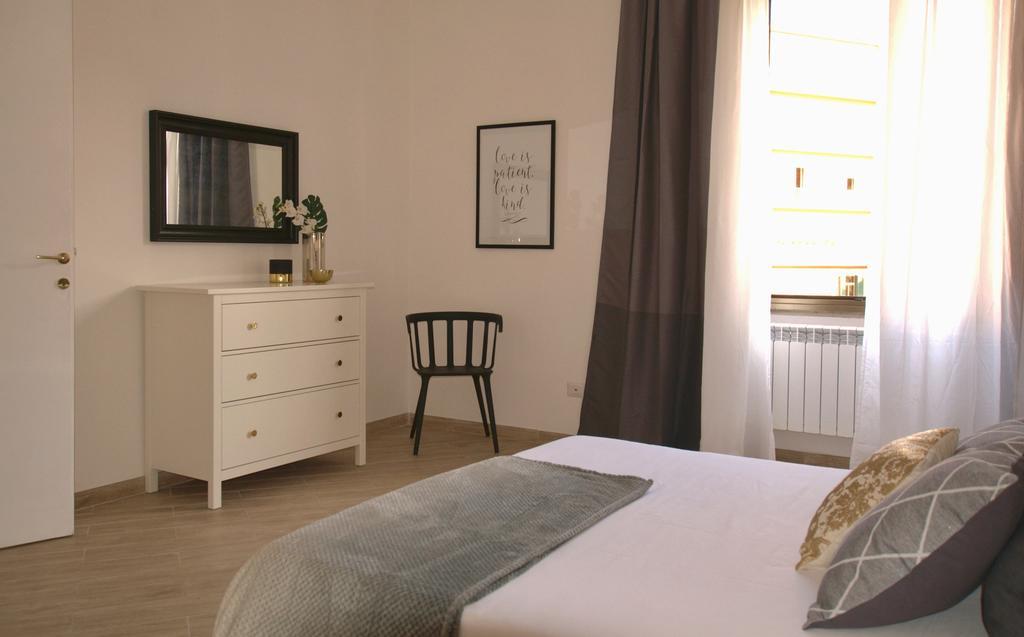 Ostia Holiday Domus In Laterano Рим Экстерьер фото