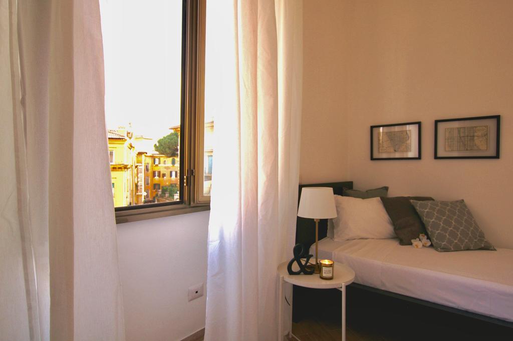 Ostia Holiday Domus In Laterano Рим Экстерьер фото