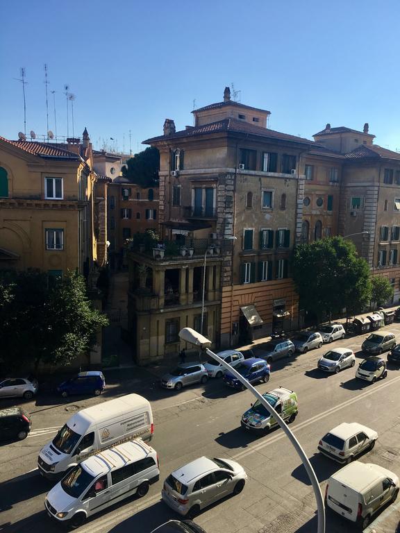 Ostia Holiday Domus In Laterano Рим Экстерьер фото